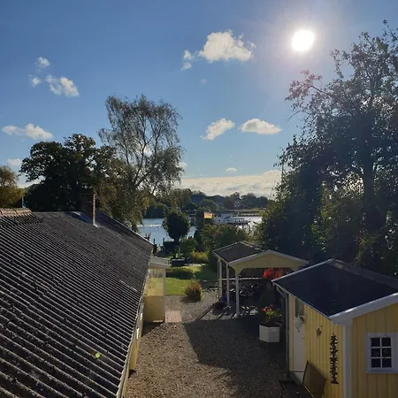 Apartment Schleiblick - Traumhafte Auf Privatem Wassergrundstueck *