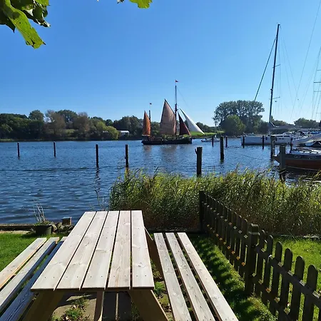 Schleiblick, Wassergrundstueck Apartman
